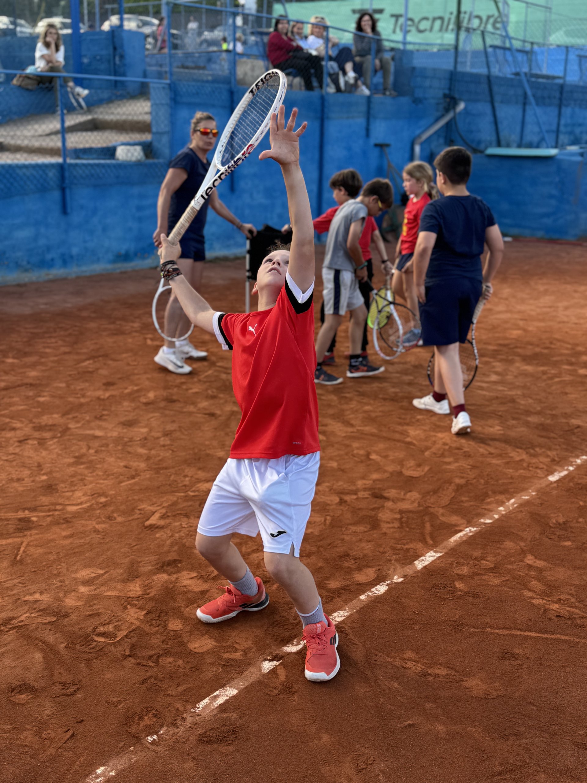 Nen fent remat de tennis